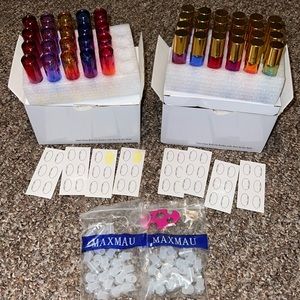 Essential oil roller bottles